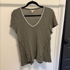 Juicy Couture Textured Gray Short Sleeve Tee